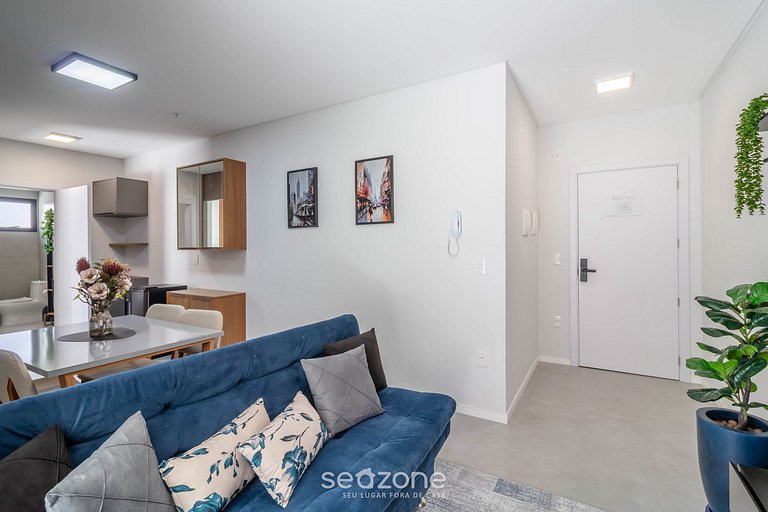 Apto em cond c/ piscina a 220m do Mar FFS0406