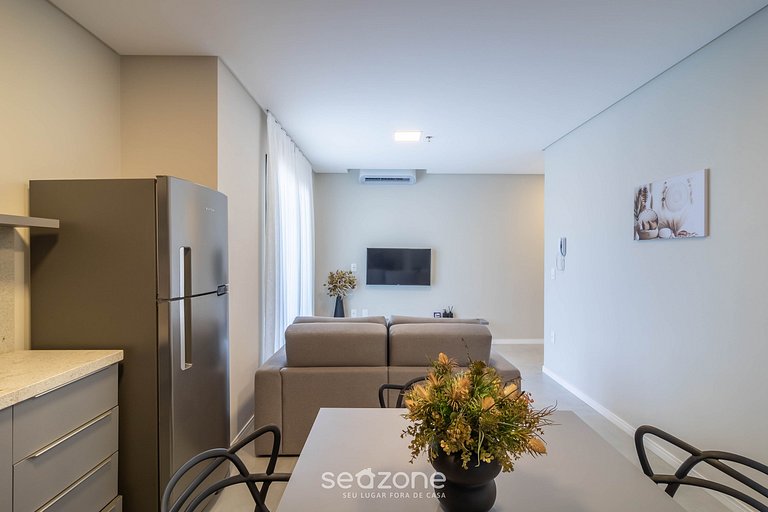 Moderno c/ piscina a 220 m da praia FFS1009