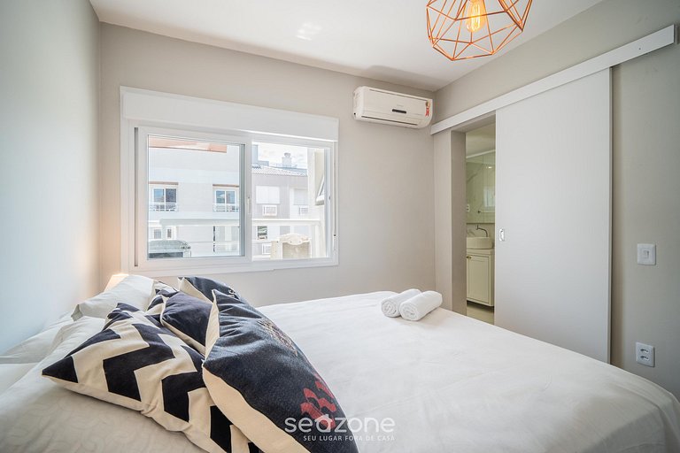 Apartamento con Parrilla en Jurerê MLB0402