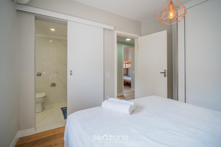 Apartamento con Parrilla en Jurerê MLB0402