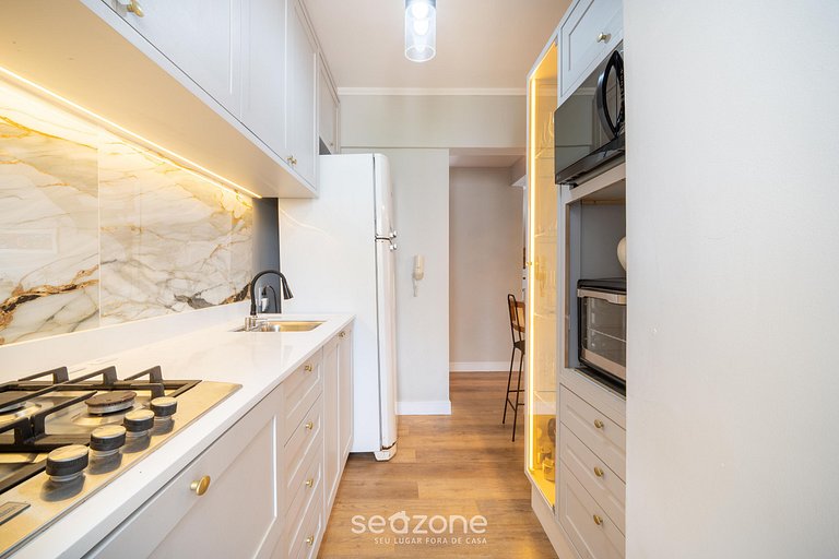 Apartamento c/ Churrasqueira em Jurerê MLB0402