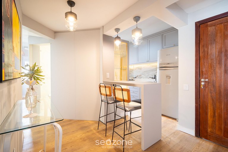 Apartamento c/ Churrasqueira em Jurerê MLB0402