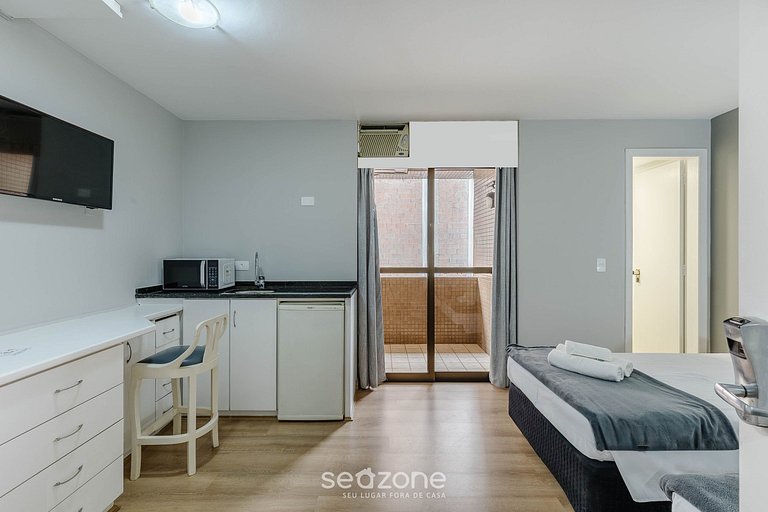 Studio no Alto da XV, Upper Residence UPP0413