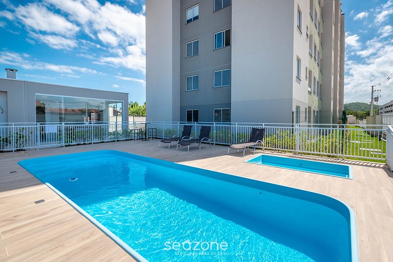 Apto c/ Churrasqueira a 750 m da Praia CIB1104