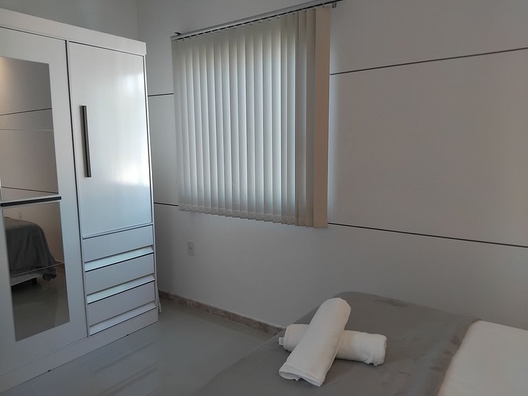 Apto em Cond. c/ Piscina a 400m da Praia EDT0018