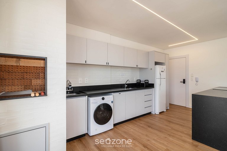 Apto c/ parrilla y vista al mar, Bombinhas SFR0501