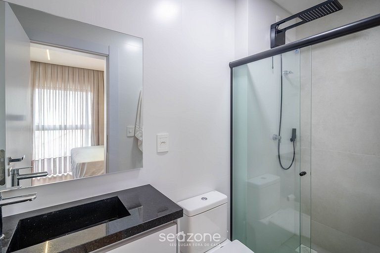 Studio c/ churrasq. e vista mar, Bombinhas SFR0501