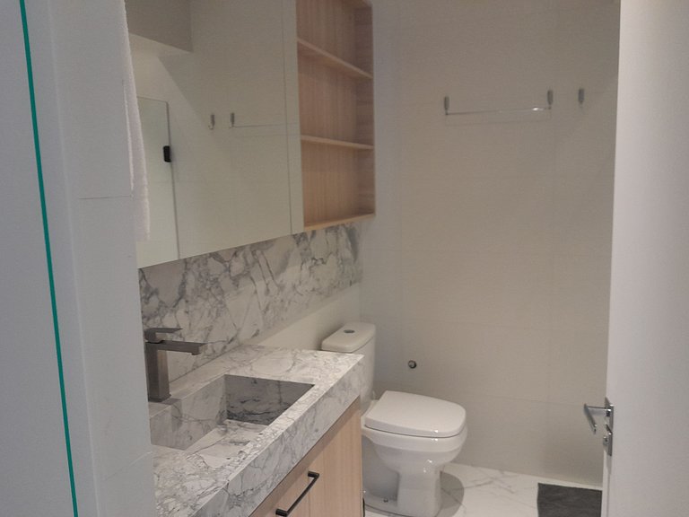 Apto Vista Mar a 550m da Praia GEV1304