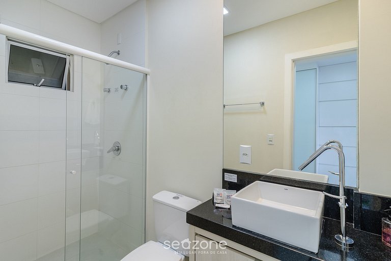 Apto c/ churrasq. e vista a 130m da Praia RSD0202