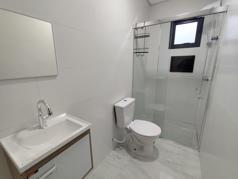 Casa c/ terraza y parrilla a 850 m del mar JSF0748