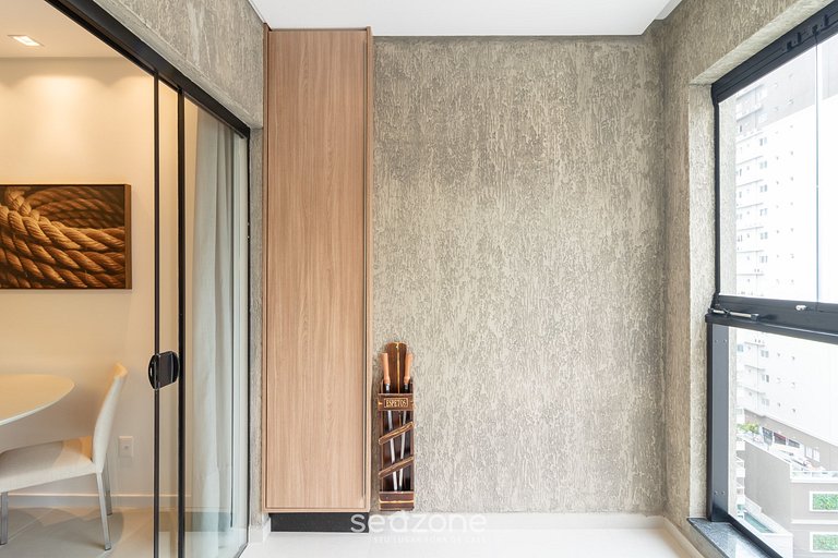 Apto c/ Varanda Gourmet próximo ao Mar OZN1004