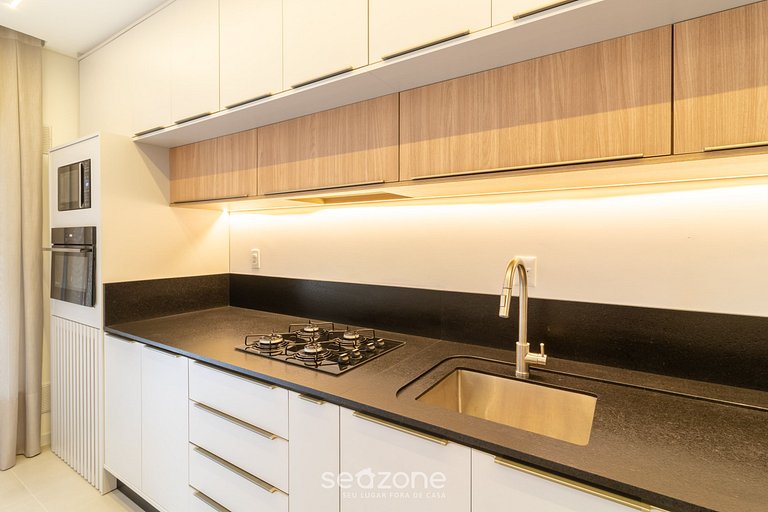 Apto c/ Varanda Gourmet próximo ao Mar OZN1004