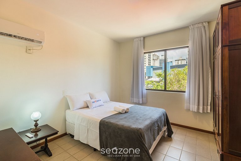 Apto c/ Churrasq. a 400 m da Praia ERR0104