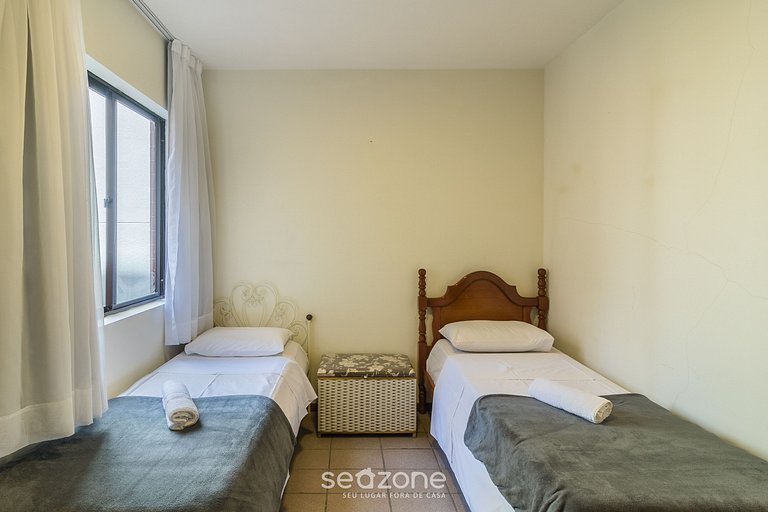 Apto c/ Parrilla a 400 m de la Playa ERR0104