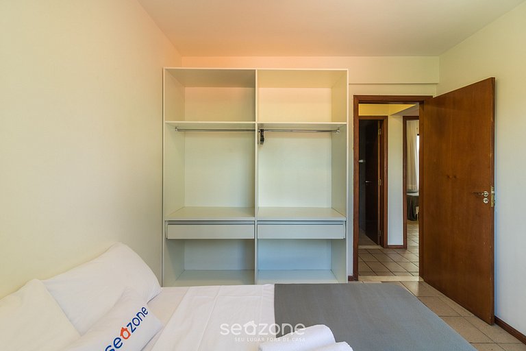 Apto c/ Churrasq. a 400 m da Praia ERR0104