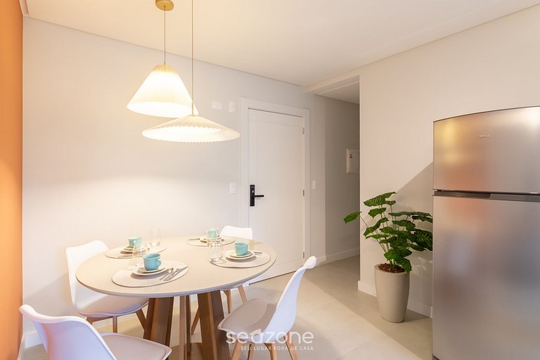 Apto c/ Churrasqueira a 450 m da praia EVU1802