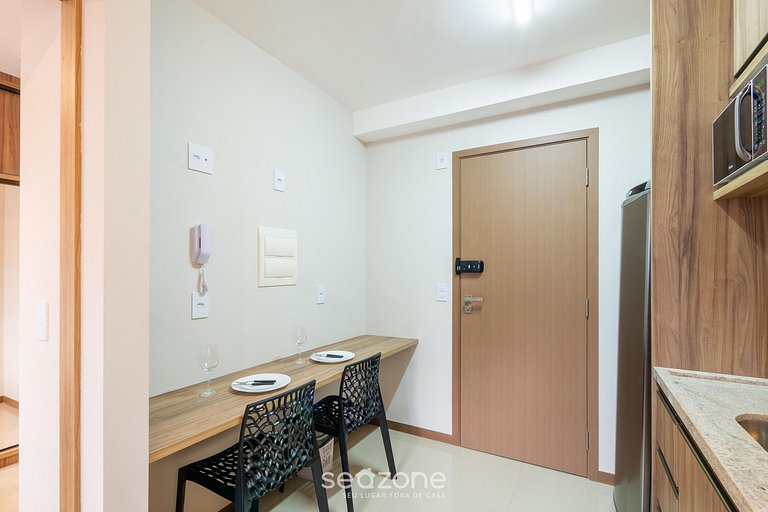 Apto c/ 1 suite, en edificio con gimnasio HGR0609