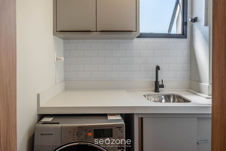 Apto c/churrasq. próx. da Praia em Perequê FEL0502