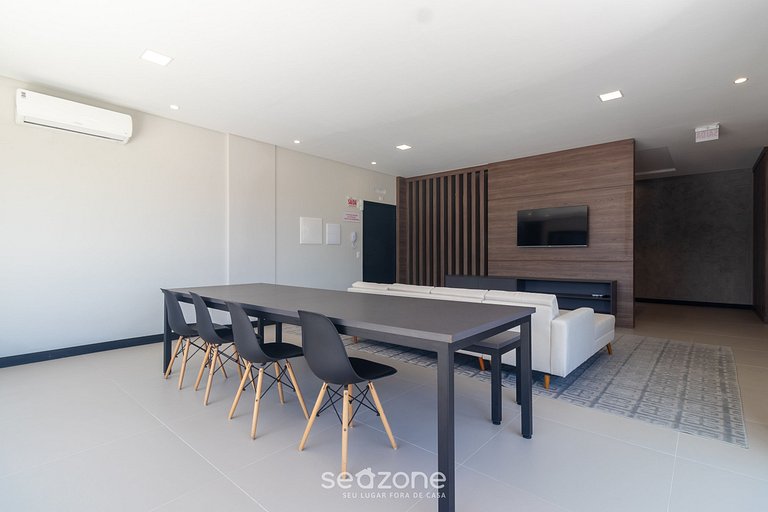 Estudio en edf. c/ piscina, 550m del mar LDU0202