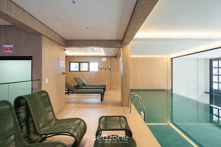 Apartamento em condomínio a 180 m da praia SFR0401