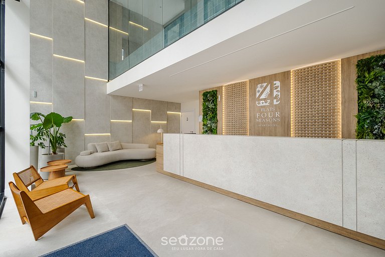 Apartamento em condomínio a 180 m da praia SFR0401