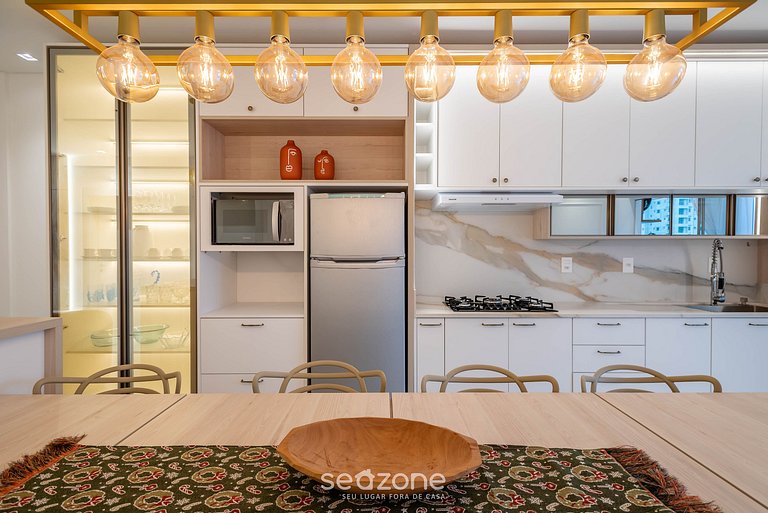 Apto c/ churrasq. a 450m do mar, Perequê SRF0601