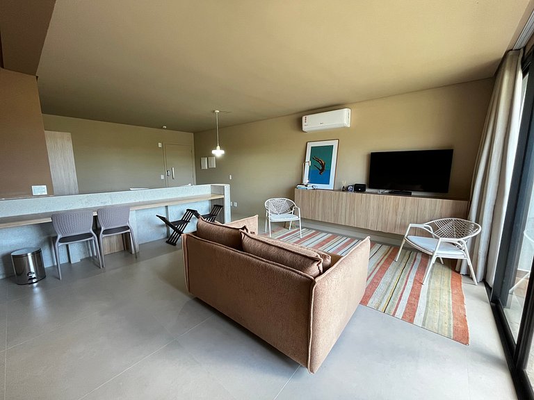 Estudio en Cond. con Piscina y Gimnasio CUO0114