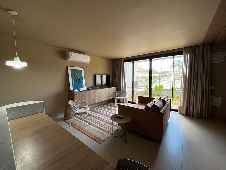 Estudio en Cond. con Piscina y Gimnasio CUO0114