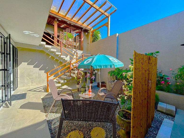 Apto c/ jacuzzi e jardim a 350m da Praia PSN002