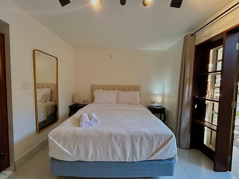 Apto c/ jacuzzi e jardim a 350m da Praia PSN002