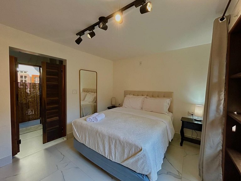 Apto c/ jacuzzi e jardim a 350m da Praia PSN002