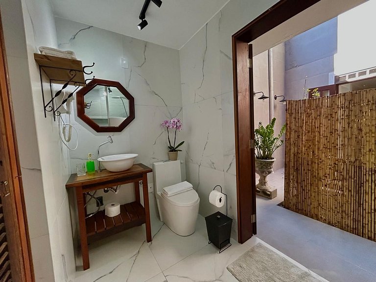 Apto c/ jacuzzi e jardim a 350m da Praia PSN002