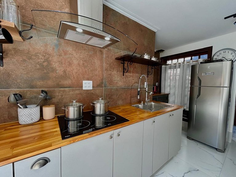 Apto c jacuzzi y jardín, 350 m de la Playa PSN002