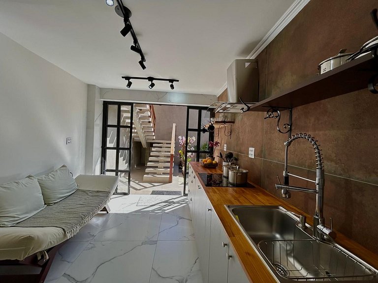 Apto c jacuzzi y jardín, 350 m de la Playa PSN002