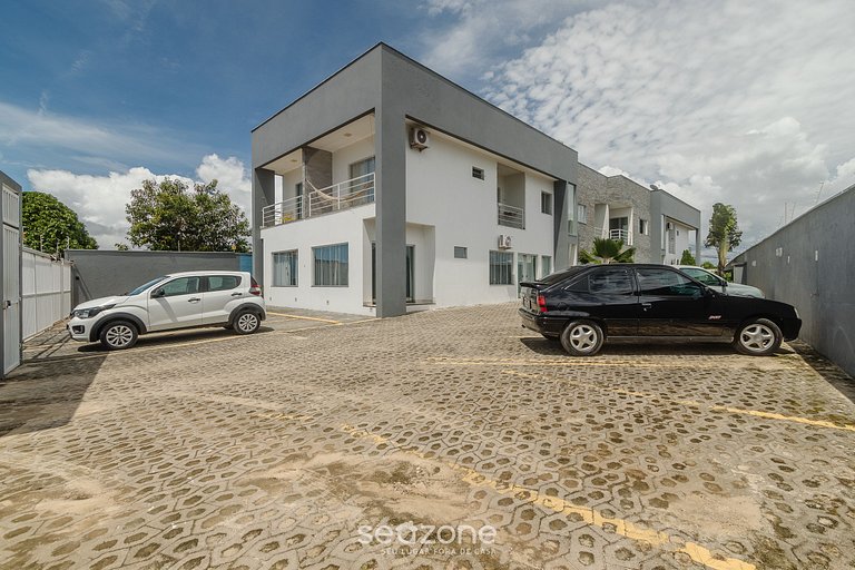 Apartamento em Condomínio c/ Piscina VDV0014