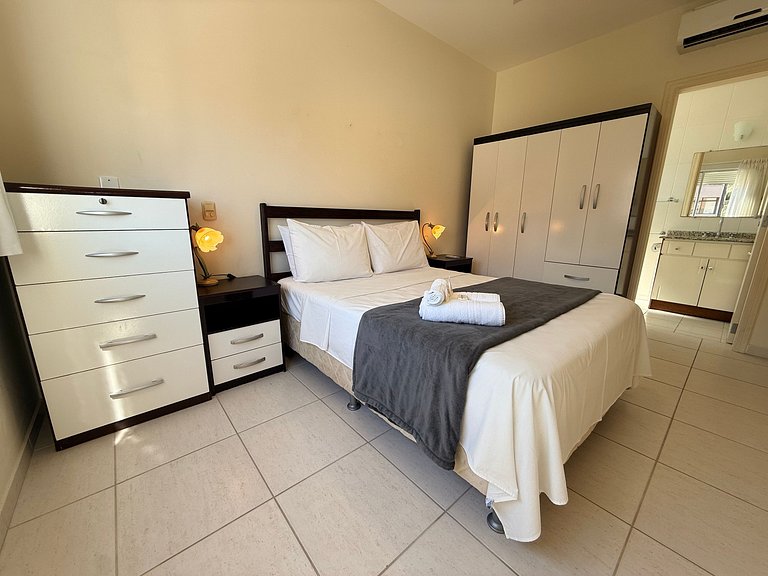 Apto con Parrilla a 190 m de la Playa PGA0205