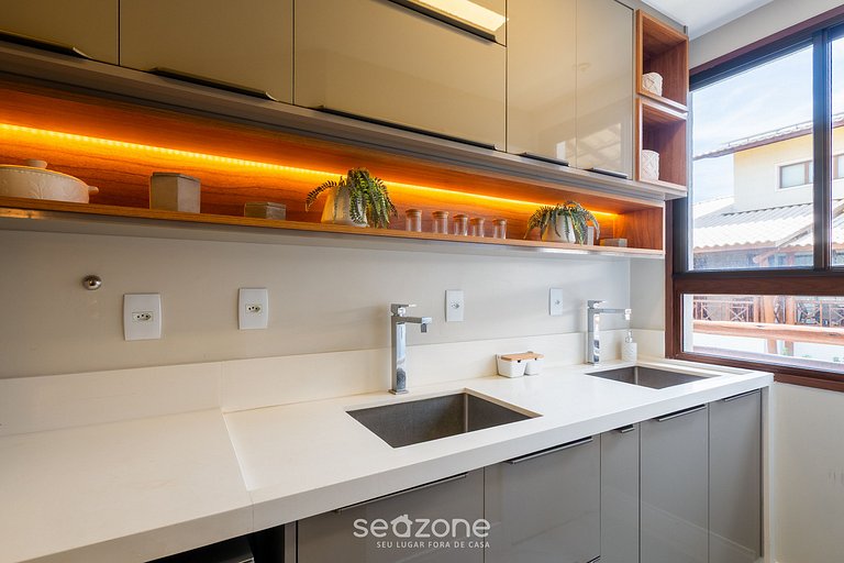 Casa 3 Suites en Cond. c/ Piscina VLN0116