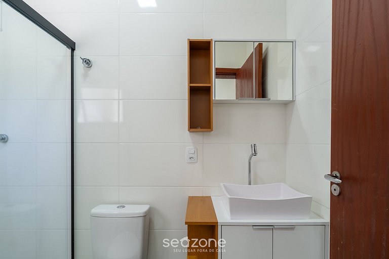 Apto c/ Varanda e Churrasq. nos Ingleses SJS0010