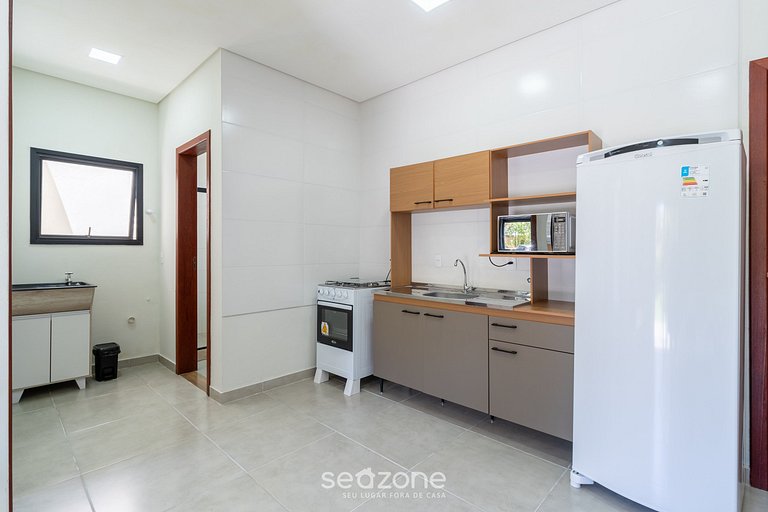 Apto c/ Varanda e Churrasq. nos Ingleses SJS0010