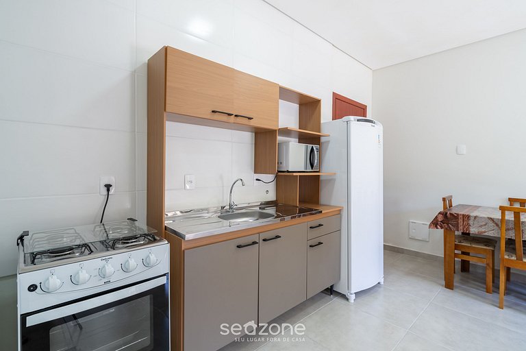 Apto c/ Varanda e Churrasq. nos Ingleses SJS0010