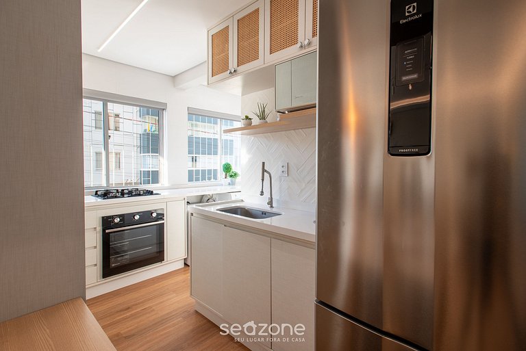 Apto 3 Quartos a 110 m da Praia EMD0012