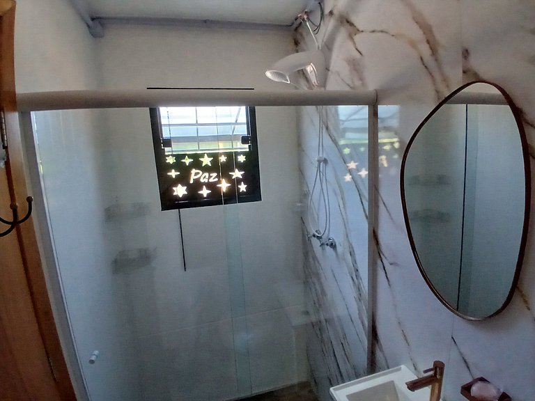 Studio com varanda privativa em Floripa SCJ0871