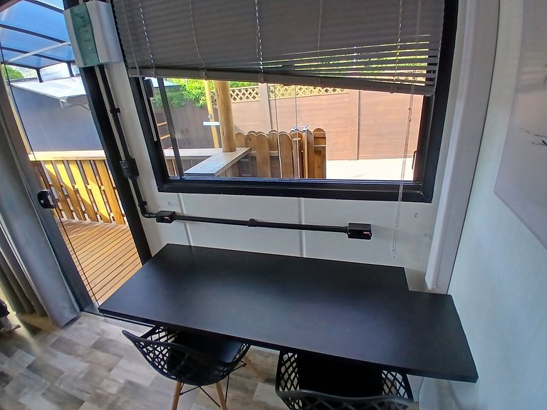 Studio com varanda privativa em Floripa SCJ0871