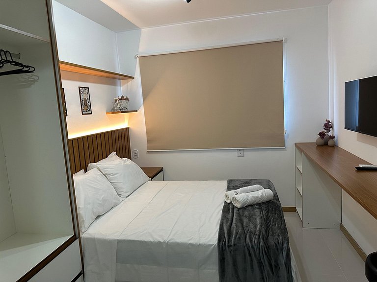 Studio em Salvador em prédio c/ piscina HFO0609