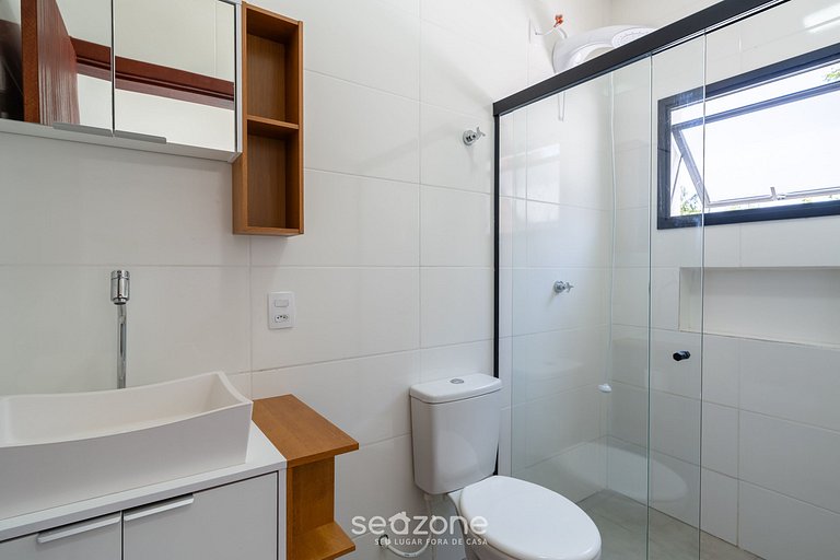 Apto con parrilla gourmet en Ingleses SJS0008