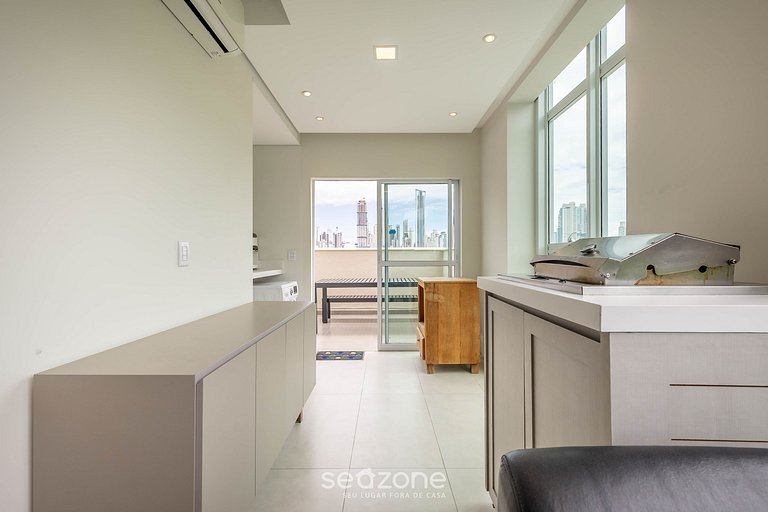 Apto 2Q c/ churrasq. prox da praia - BC - STL401