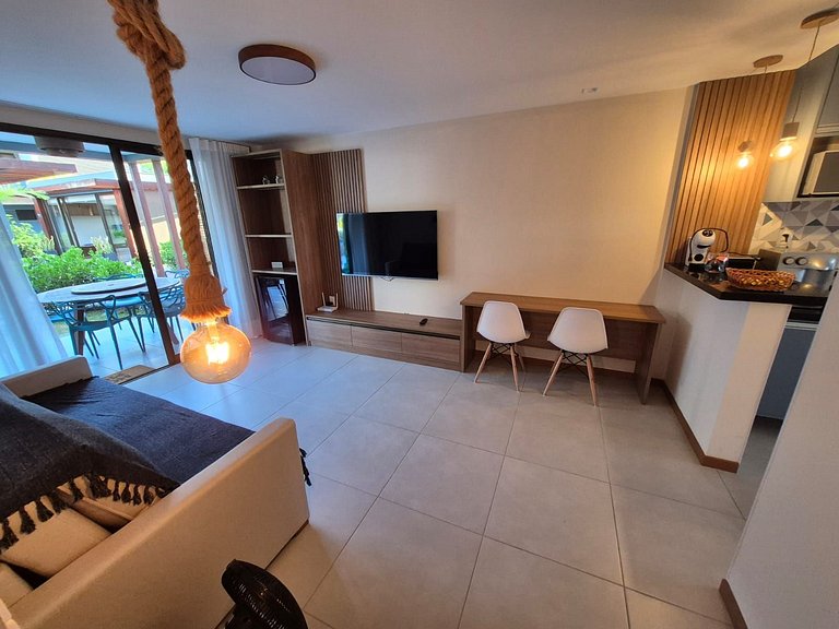 Apto em Cond. c/ Piscina a 350 m da Praia PLL0004