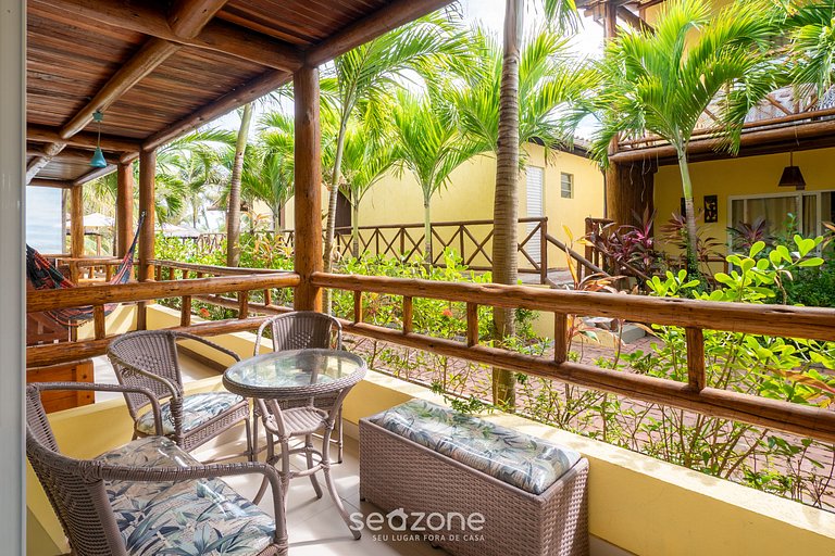 Casa em Cond. Pé na Areia Praia Itacimirim ISH0030