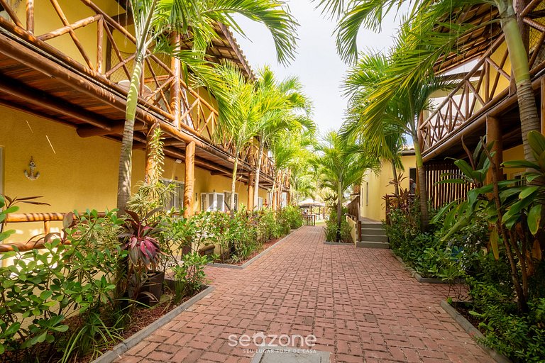 Casa em Cond. Pé na Areia Praia Itacimirim ISH0030