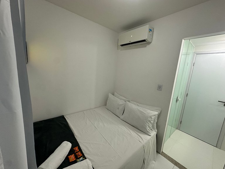 Estudio en Cond. con Piscina y Gimnasio SES0110